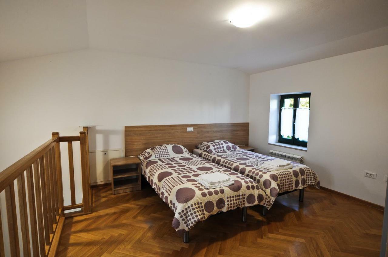 Gorgeous Istrian Villa Марезиге Екстериор снимка